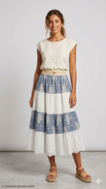 Gonna lunga a balze con ricami e motivo floreale - Stile Boho Chic