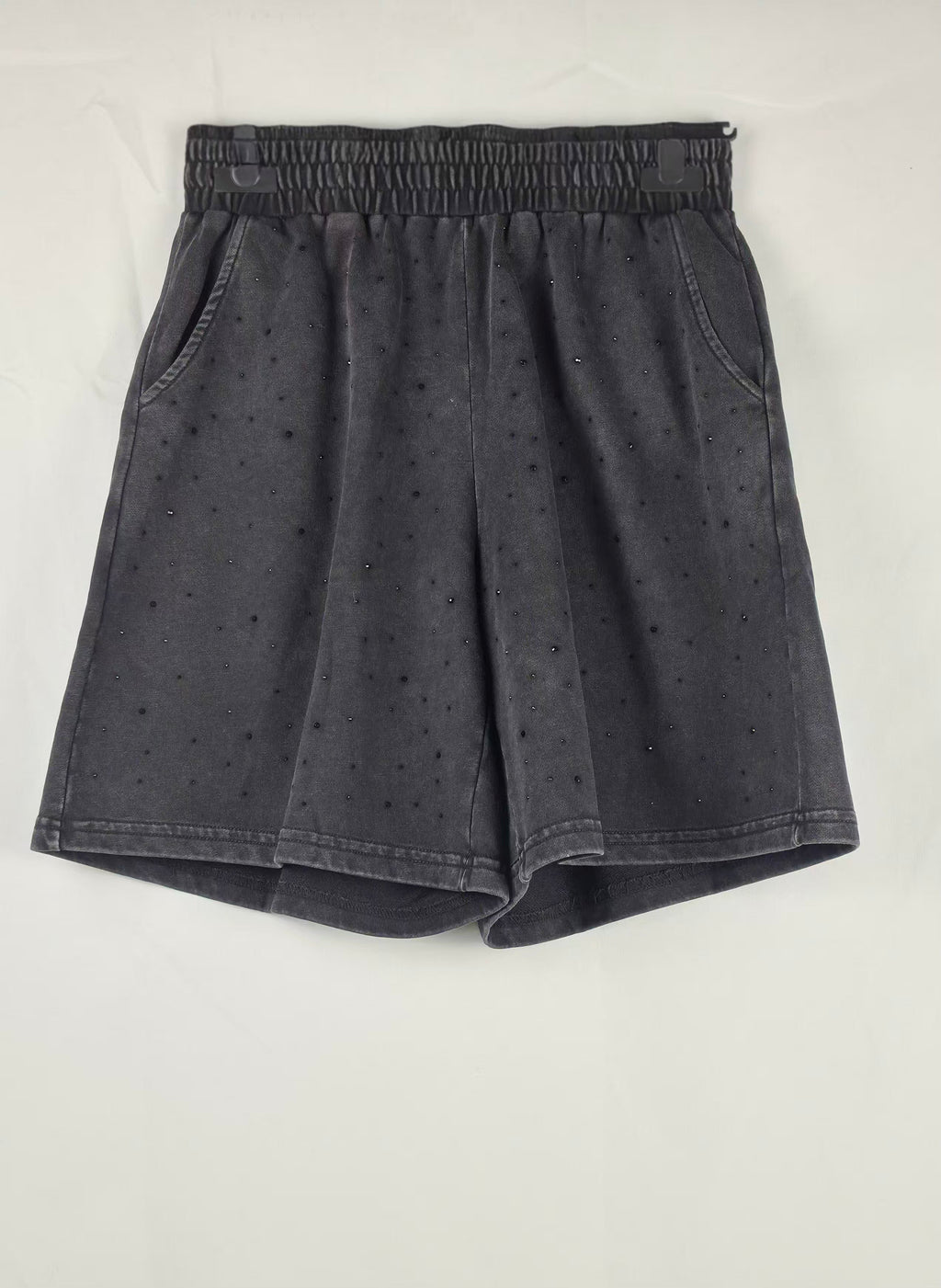 Conjunto Urbano de Playera y Pantalones Cortos Versátil
