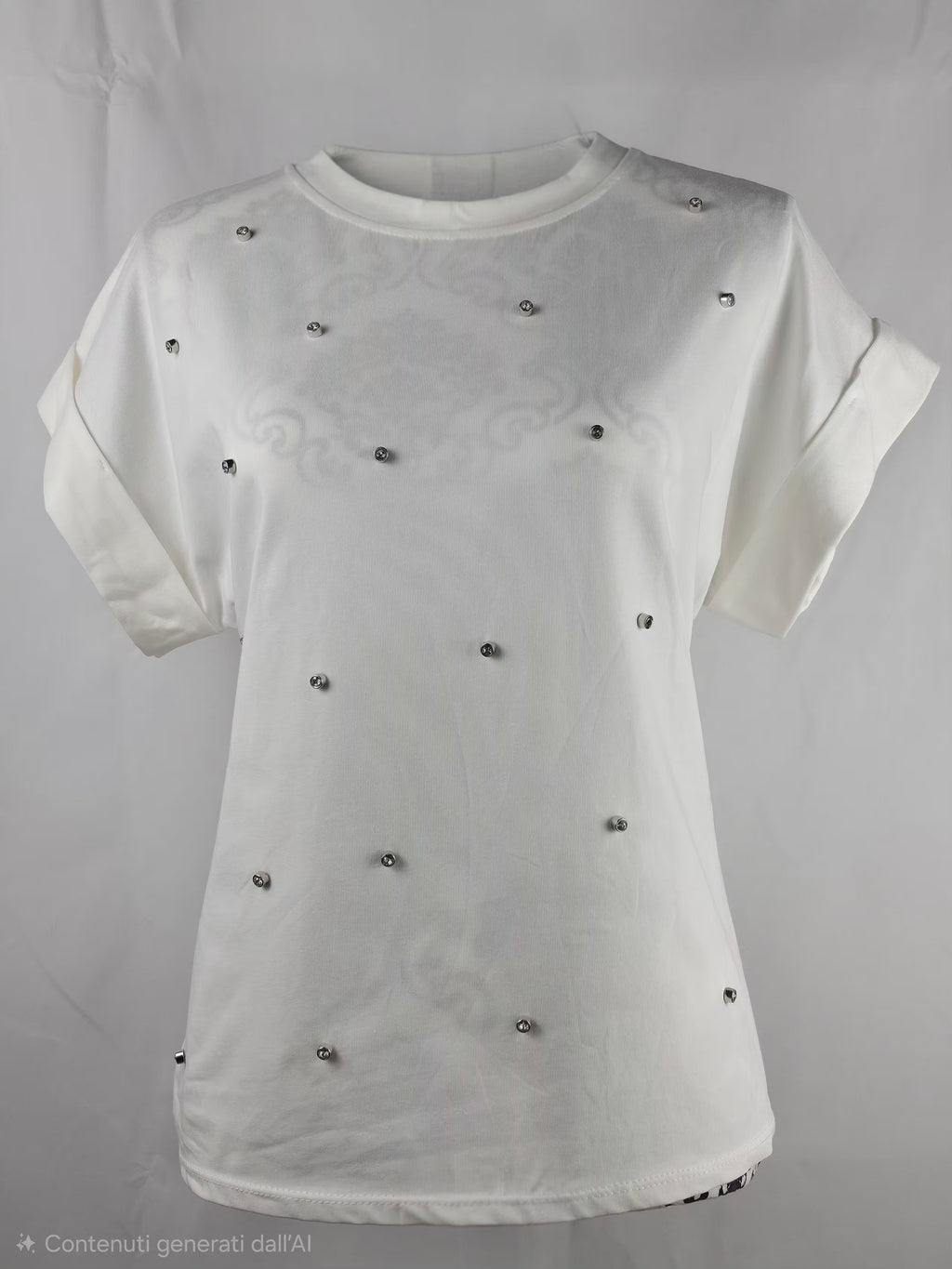 Maglietta Grigia a Maniche Corte con Borchie Decorative